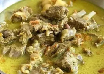 Rekomendasi gule kambing Malang yang wajib dicoba oleh para pecinta kuliner. /Foto: Pinterest/Rianty.