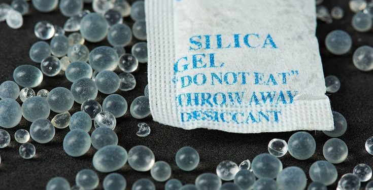 Ilustrasi bentuk asli silica gel jika kemasan dibuka. (Foto: Pinterest @joannawidera1)