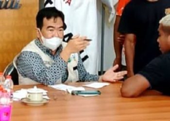 Ilustrasi Kabid P2P Dinkes Kota Batu, dr. Icang Sarrazin saat penyuluhan. Foto: Azmy