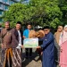 Rektor Unisma Prof. Junaidi saat menerima hewan kurban sumbangan dari mitra strategi kampus. Foto: Azmy