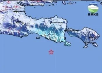 Tanda bintang menunjukkan lokasi pusat gempa yang guncang Jember. Foto: BMKG Stasiun Geofisika Malang