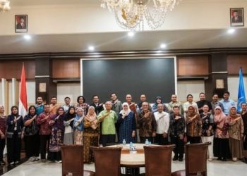 25 dosen UB Malang ditunjuk jadi Tim Ekspedisi Patriot untuk perkuat pembangunan kawasan transmigrasi di Indonesia. Foto: Dok