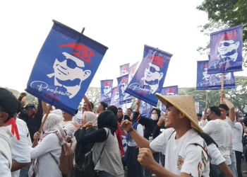 Simpatisan pendukung MBG bersenam ria di Kota Malang (M Sholeh)