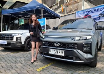 Penampakan unit SUV Hyundai New Creta yang kini sudah resmi mengaspal di Malang. Foto: Azmy