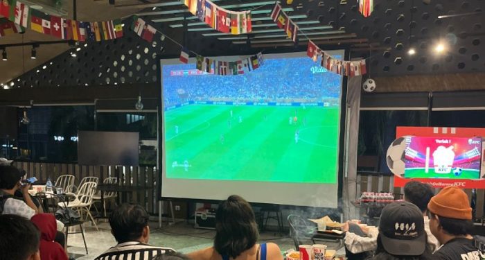 Rekomendasi tempat nobar pertandingan Piala Dunia 2026 di Malang. /Foto: Pinterest/ic
