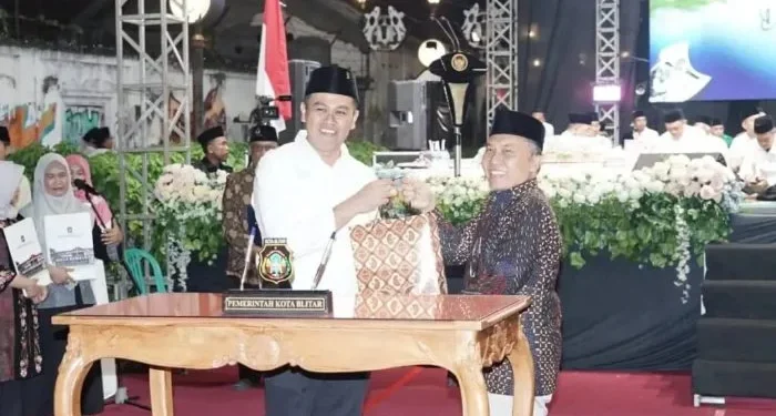 Kerja sama Pemkot Blitar dan UIN Malang berikan kemudahan akses melanjutkan studi ke perguruan tinggi bagi siswa kurang mampu lewat program beasiswa. /Foto: Dok. UIN Malang