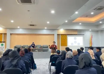 Pembekalan PKL hari pertama Fakultas Psikologi UIN Malang, proses pengembangan karier mahasiswa di masa depan. /Foto: Dok. Fakultas Psikologi UIN Malang.