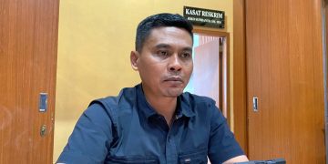 Kasat Reskrim Polres Batu AKP Zaenal Arifin dalam kasus pengeroyokan. Foto: Azmy
