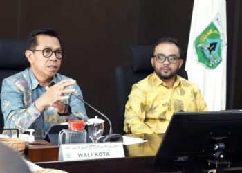 Wali Kota Batu Nurochman dan Wawali Heli Suyanto mulai fokus merealisasikan Spiritual Botanical Garden, salah satu 15 program prioritas Mbatu Sae. Foto: Dok.