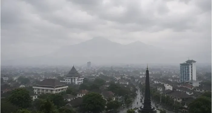 Prakiraan cuaca Malang, terutama di wilayah Kota Malang pada hari Senin, 1 Juni 2026 diperkirakan dominan berawan dan udara kabur. /Foto: Ilustrasi dibuat dengan AI.