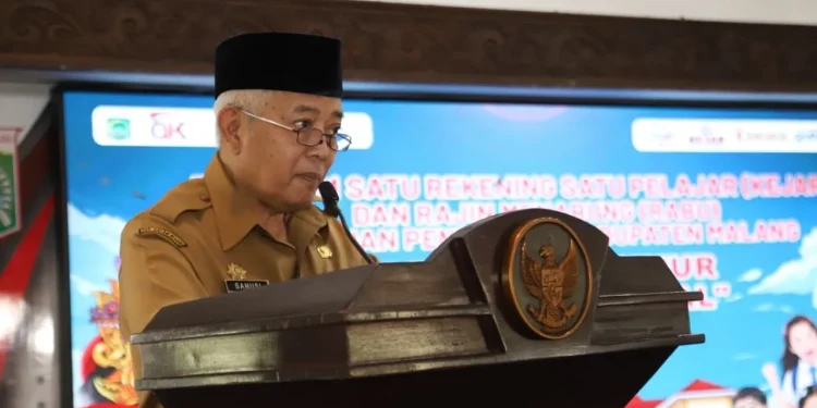 Bupati Malang, Sanusi saat memberikan sambutan di kegiatan sosialisasi program KEJAR dan RABU. Foto: Pemkab Malang