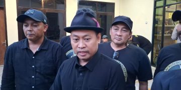 Tim hukum Yakuza Maneges, Moh Zaky, yang mendampingi santriwati. Foto: Aisyah Nawangsari Putri