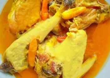 Ayam lodho di Kota Malang