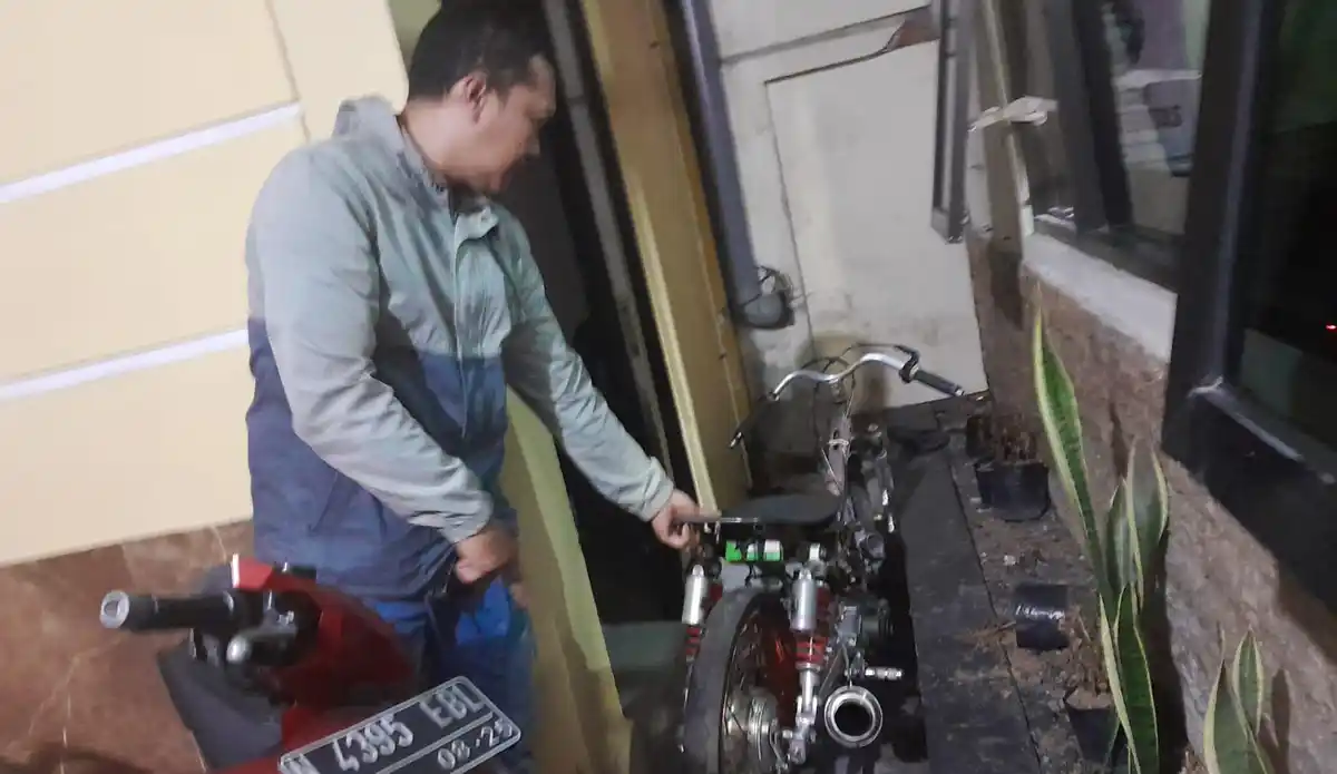 Motor Balap liar