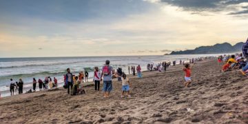 Libur Sekolah Semakin Seru! 5 Pantai Ramah Anak di Malang yang Wajib Masuk List Wisata