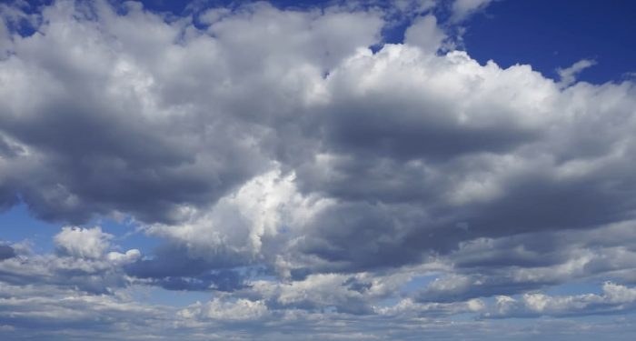 Prakiraan cuaca Malang, terutama di wilayah Kota Malang pada hari Jumat, 26 Juni 2026 diperkirakan dalam kondisi berawan. /Foto: Pixabay