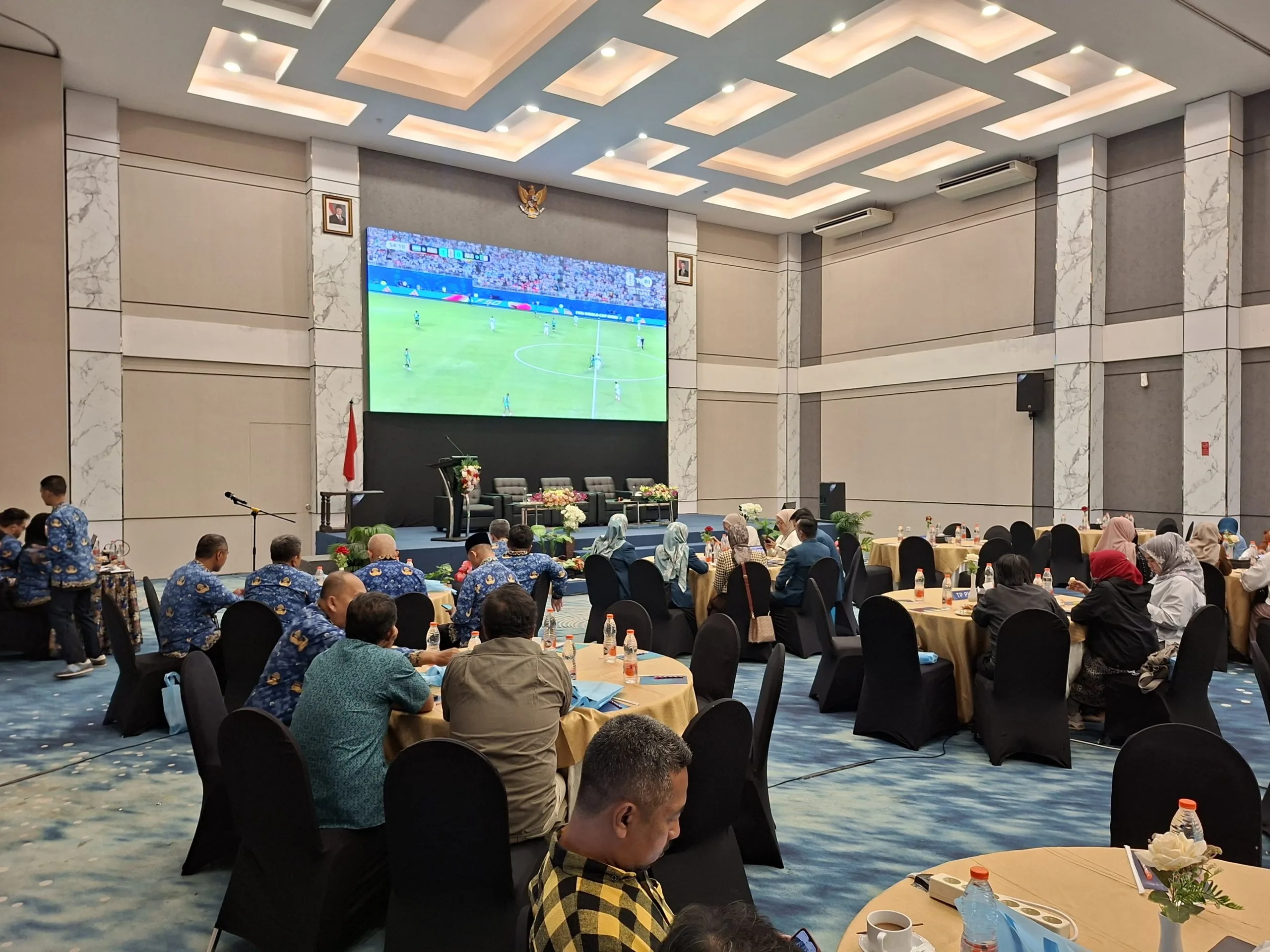 Aktivitas nobar piala dunia 2026 di Kota Malang (dok. Prokopim Setda Kota Malang)