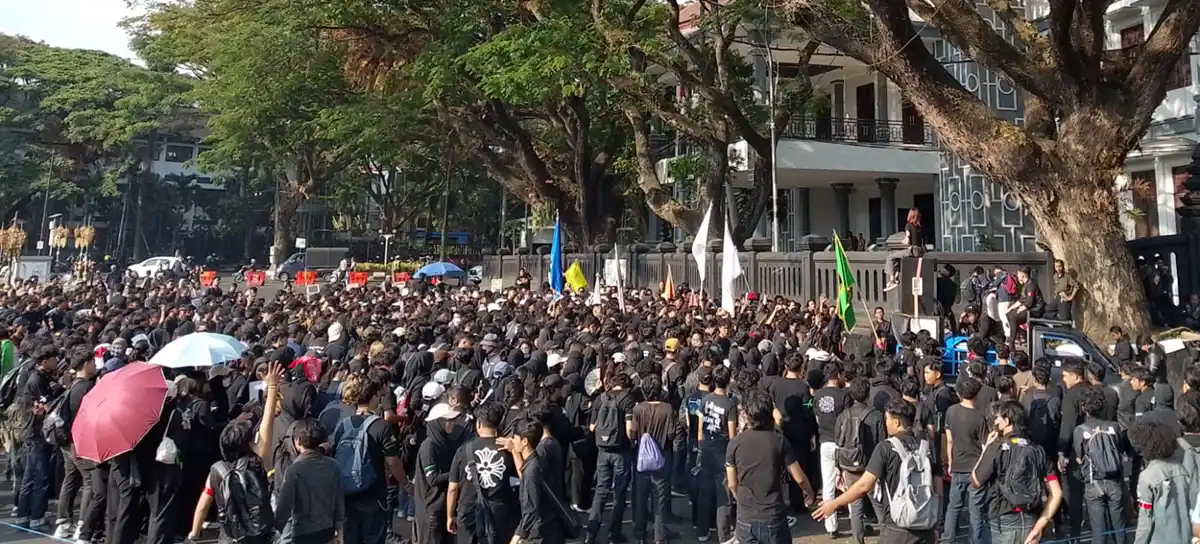 Aksi Demo Mahasiswa