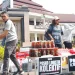 Donasi logistik berdatangan