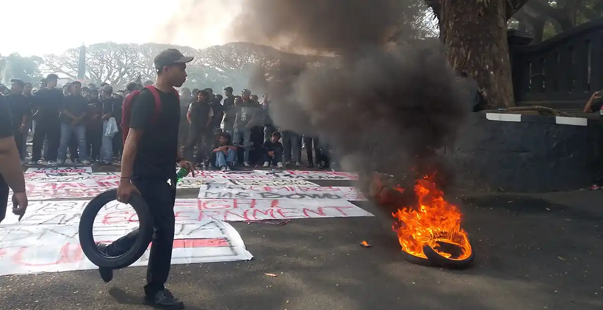Gelombang aksi demo