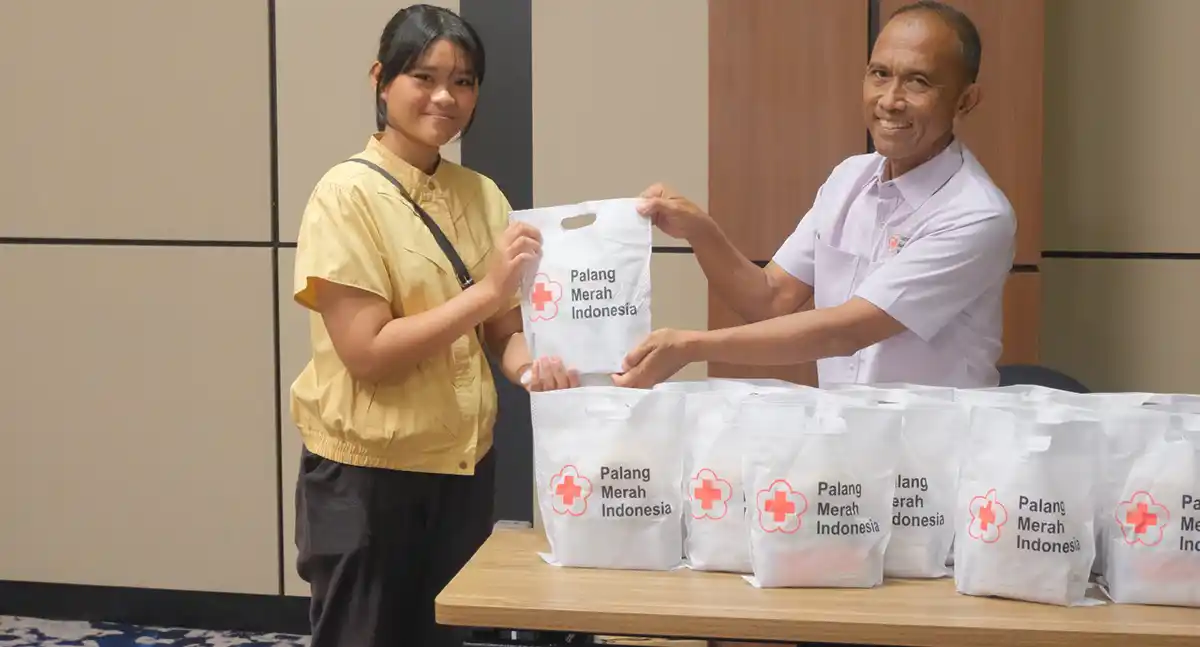Karyawan Hotel Aston Malang donor darah