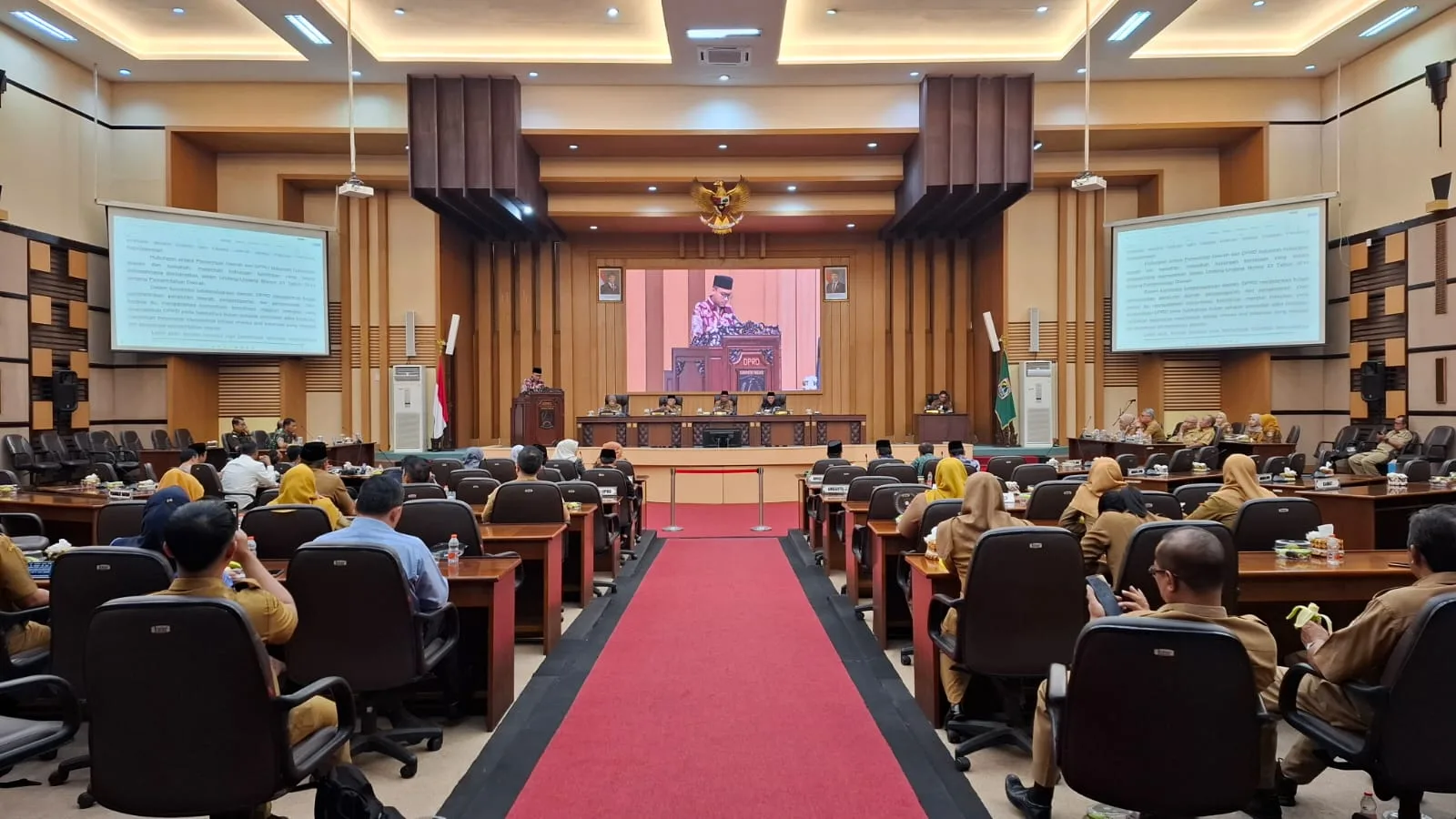 Rapat paripurna