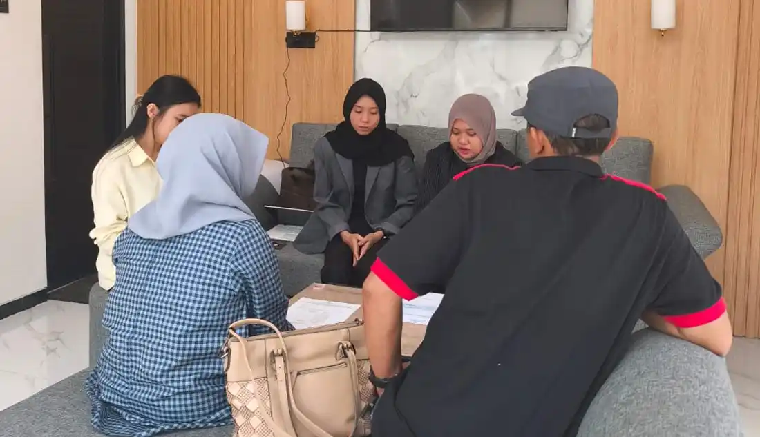  Urus rumah kos