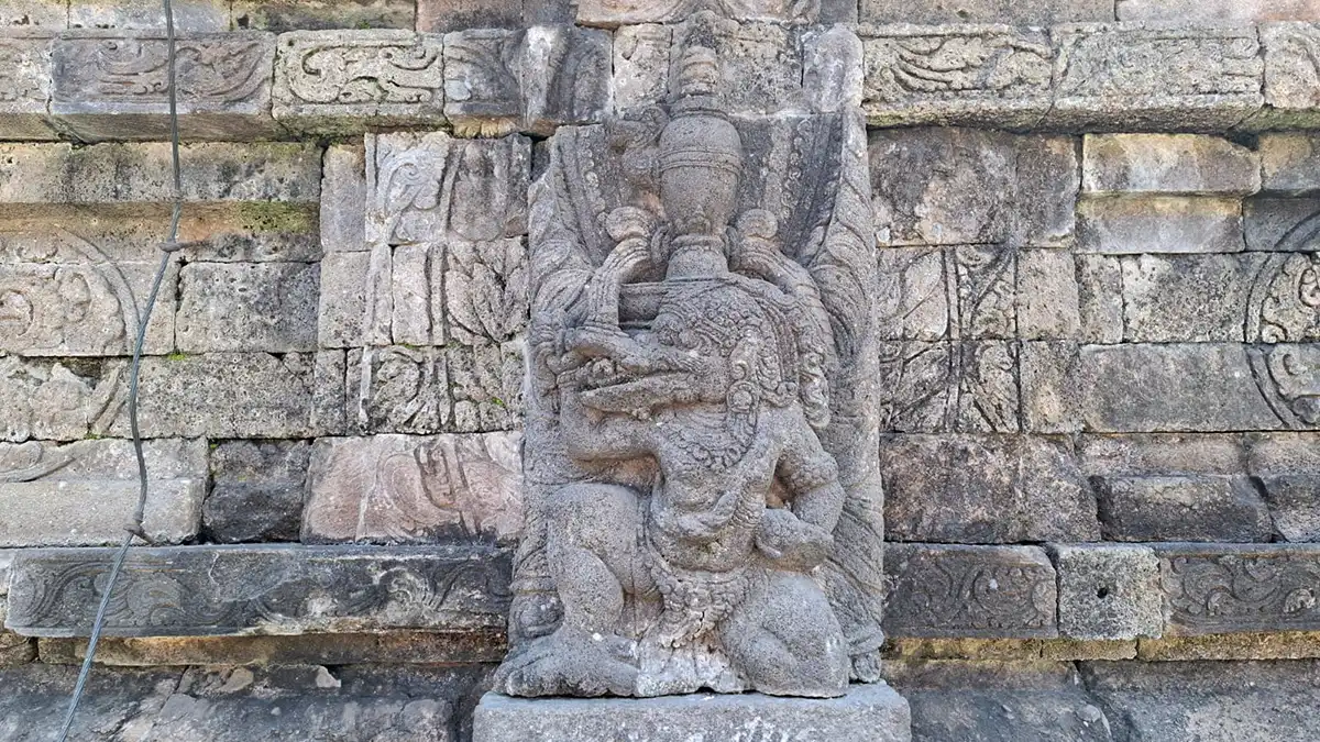 Relief Garudeya
