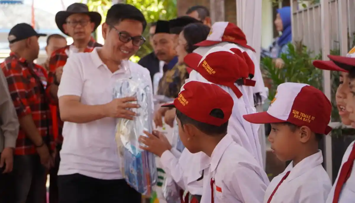 bantuan pada siswa