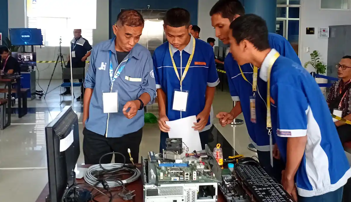 Tim SMK PGRI 3 Malang