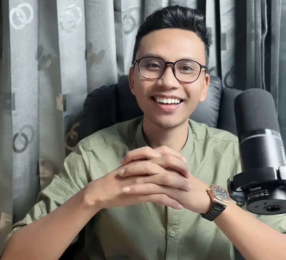 Penulis Muhammad Yasin Arif,