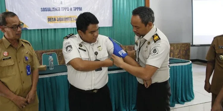 Kantor Imigrasi Kelas I TPI Malang sosialisasi di Desa Donomulyo, Kecamatan Donomulyo, Kabupaten Malang. Foto/dok
