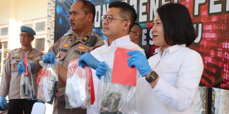 Ungkap kasus kekerasan seksual hingga KDRT oleh Satres PPA-PPO Polres Batu. Foto: Azmy