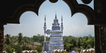 7 Destinasi Wisata Rohani di Malang, Dari Masjid Tiban hingga Desa Wisata Peniwen