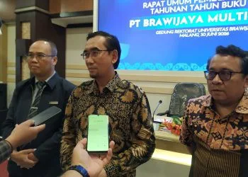 Rektor UB, Prof Widodo dalam rapat umum pemegang saham badan usaha BMU (M Sholeh)