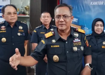 Bea Cukai Jatim II Raup Penerimaan Rp 27,6 Triliun, Sita 71 Juta Rokok Ilegal