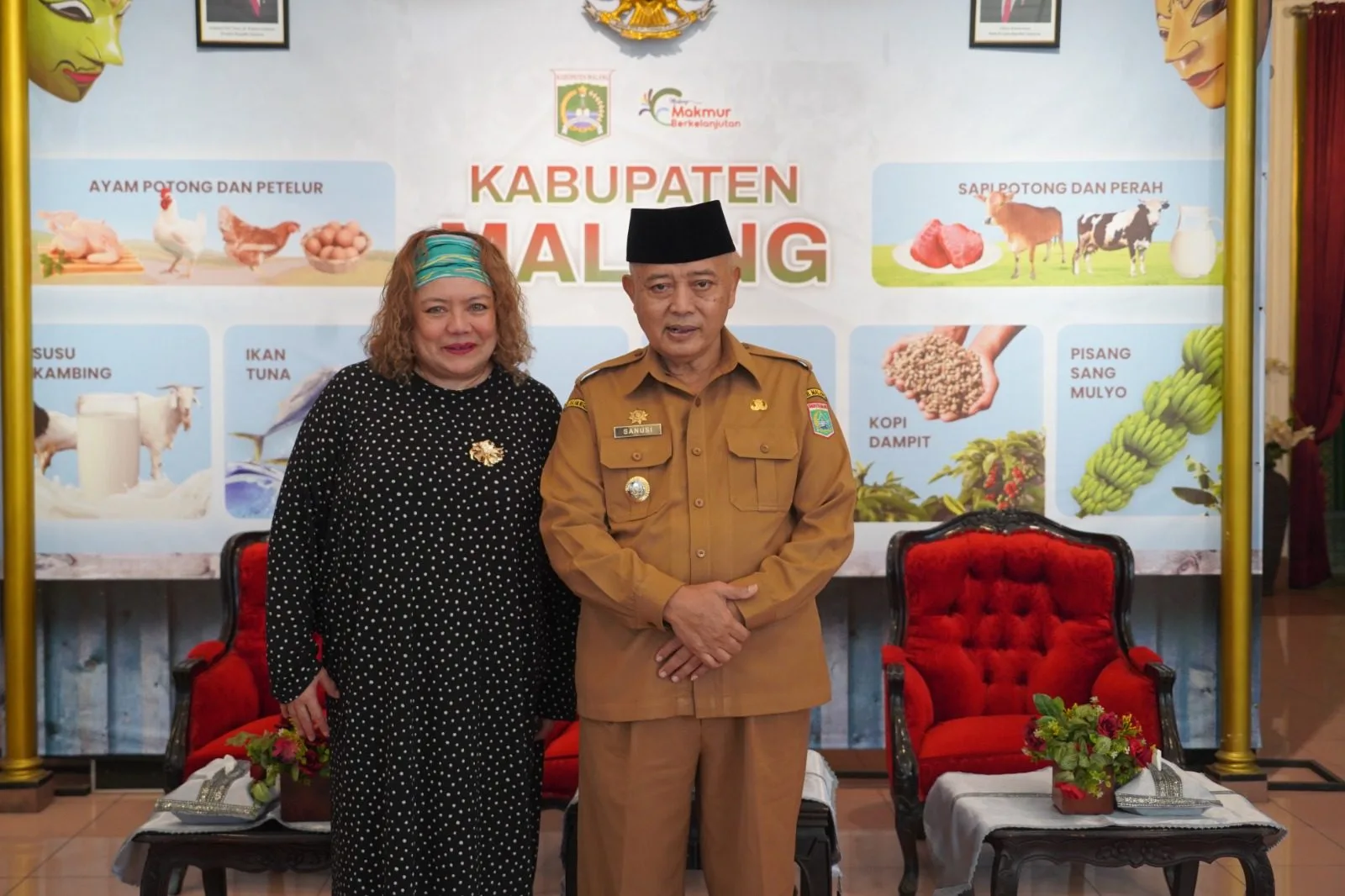 Bupati Malang Sambut Edukator asal Singapura, Siap Beri Motivasi dan Pembelajaran Bahasa Inggris di SMPN 4 Kepanjen