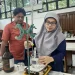 Dosen ITN Malang Dr. Ir. Nanik Astuti Rahman, ST. MT. IPM saat melakukan uji laboratorium. Foto/dok