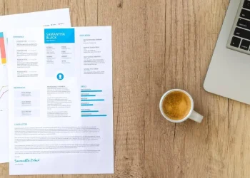 CV ATS vs CV Kreatif, Mana yang Lebih Tepat untuk Melamar Kerja?