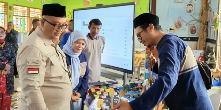 Kepala Dinas Pendidikan Kota Batu