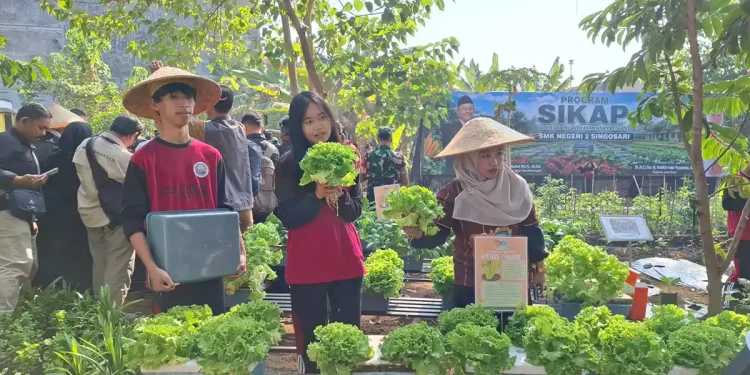 Dindik Jatim Dorong Sekolah Jadi Laboratorium Ketahanan Pangan Lewat Program SIKAP