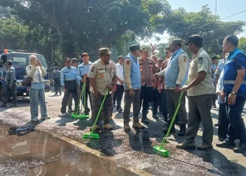 Dirjen Adwil Kemendagri Pimpin Gerakan Indonesia Asri di Kota Malang