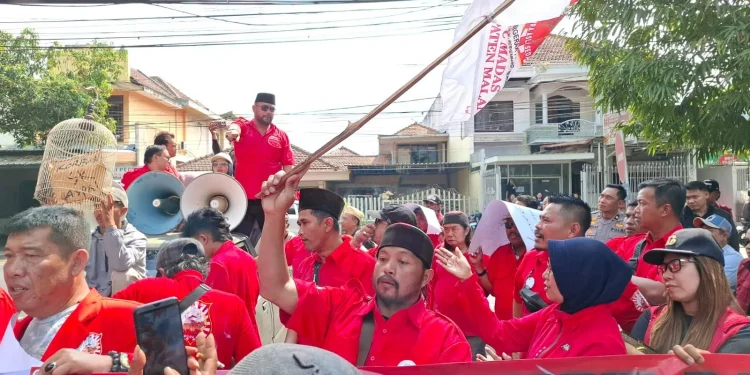 Dugaan Penyimpangan Jual Beli Lapak Pasar Karangploso, Ormas Madas Sedarah Desak Uang Pedagang Dikembalikan