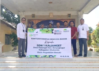 Dukung Pemulihan Fasilitas Pendidikan, Pegadaian Besuki Salurkan Bantuan Bencana Banjir untuk SDN 1 Kalianget Situbondo