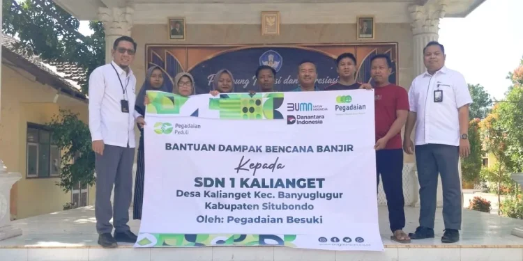 Dukung Pemulihan Fasilitas Pendidikan, Pegadaian Besuki Salurkan Bantuan Bencana Banjir untuk SDN 1 Kalianget Situbondo