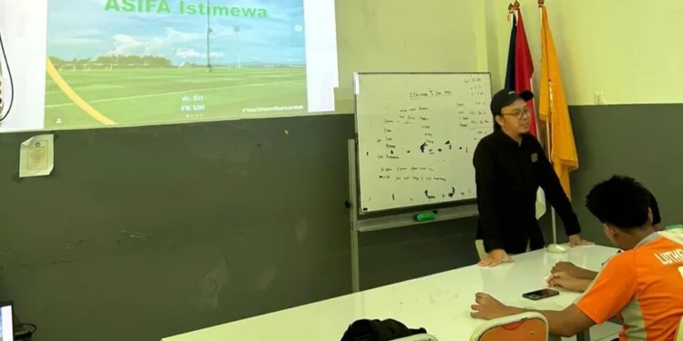 FK UM Laksanakan Edukasi tentang Meal Management Bagi Atlet Sepakbola Demi Tercapainya Derajat Kesehatan yang Lebih Baik
