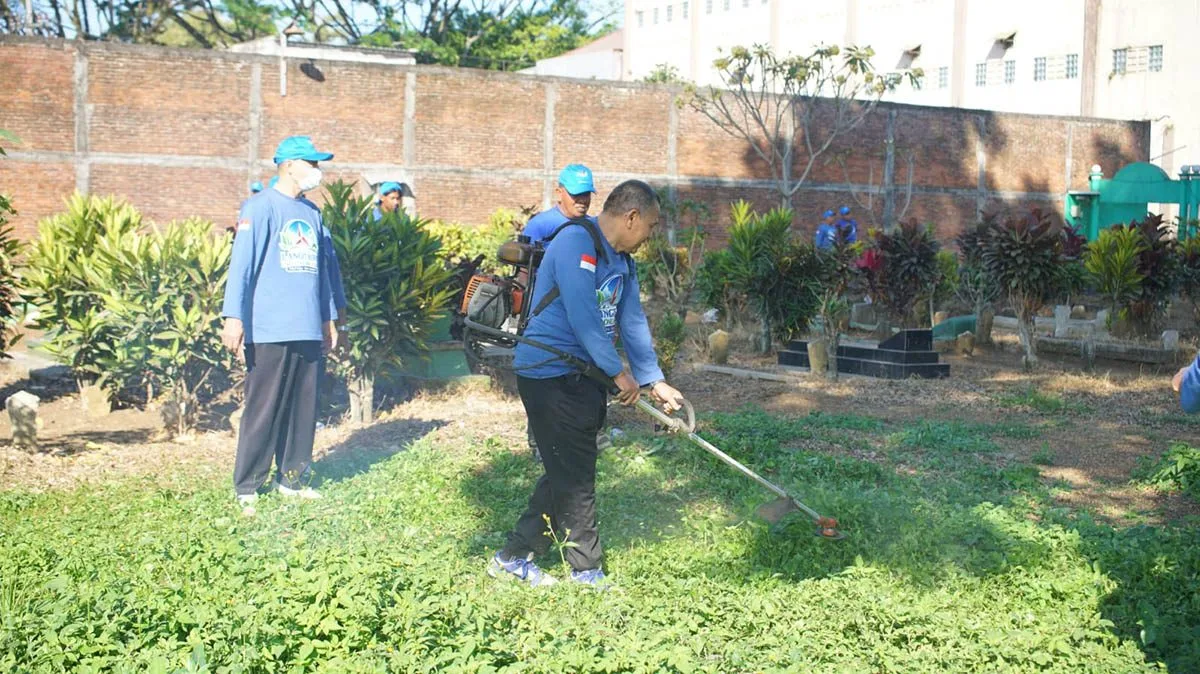 HUT Ke-25, Demokrat Kota Malang Gelar Donor Darah hingga Bersih Lingkungan