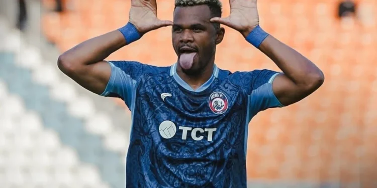 Jadi Buah Bibir Berkat Tampil Gemilang Bersama Arema FC, Gustavo Henrique Utamakan Tim