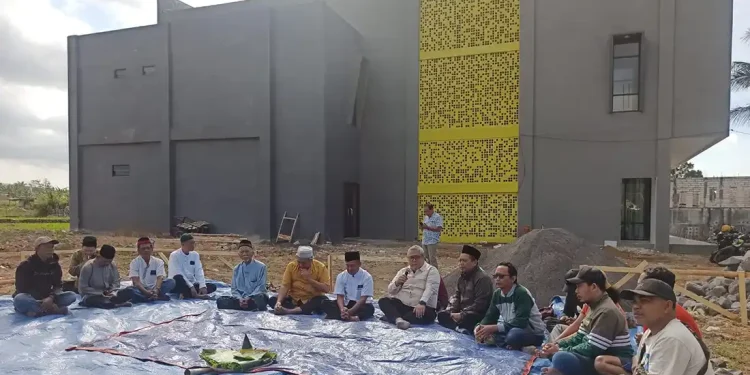 Jelang Muscab IV, IKA-PMII Kota Malang Gelar Tetenger Buka Tanah Masjid