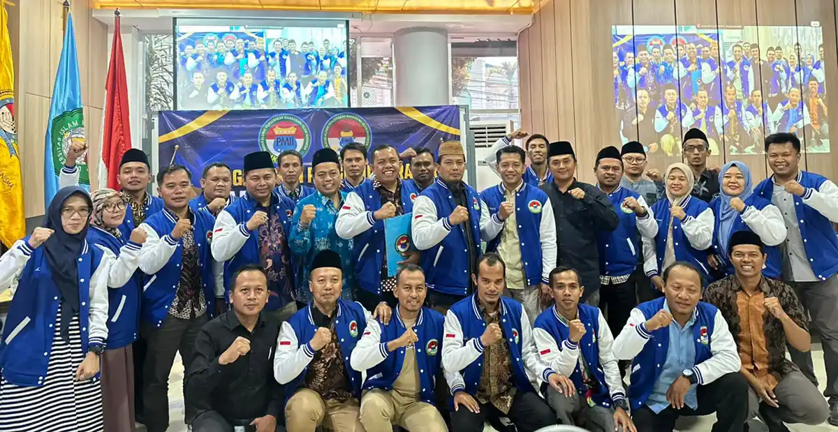 Kastomo Dikukuhkan sebagai Ketua IKA PMII Rayon Alkindi FKIP Unisma 2026-2031